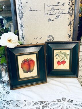 Vintage bell pepper beets small vegetable wood frame wall art